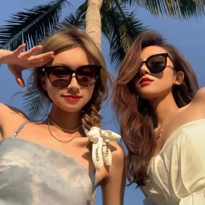 八岁萝莉喊爸爸，喜提校花当老婆